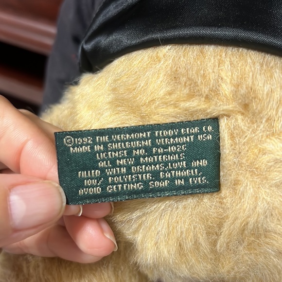 Vintage The Vermont Teddy Bear Co 1992 Fully
Jointed 16" Groom BearTuxedo Jacket - Picture 5 of 7